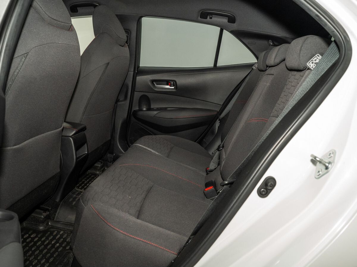 Toyota Corolla 2020 - фото автомобиля