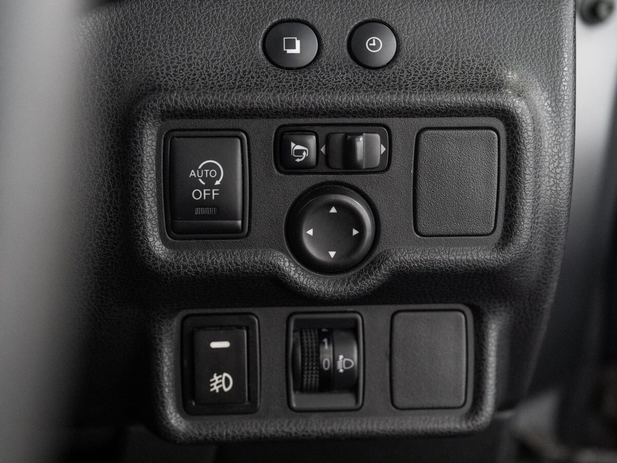 Nissan Note 2014 - фото автомобиля