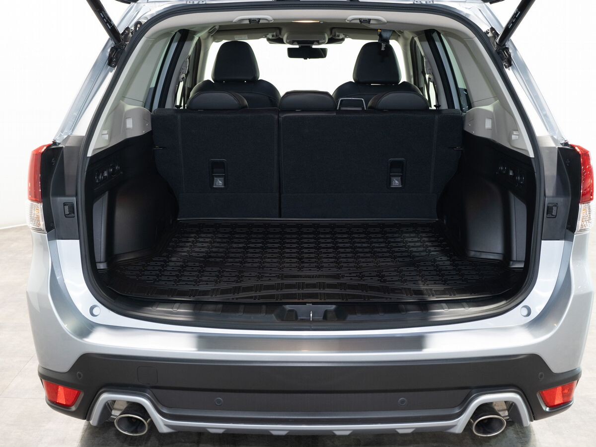 Subaru Forester 2021 - фото автомобиля