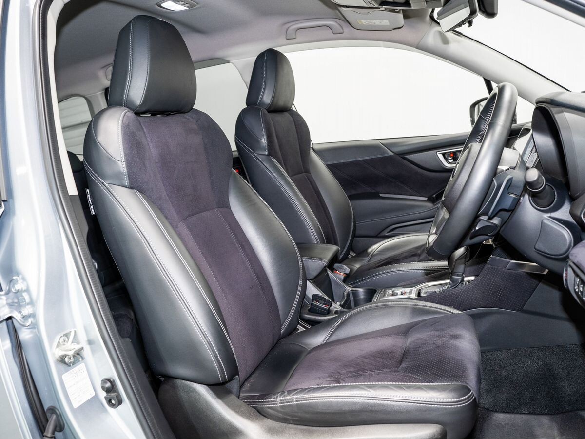 Subaru Forester 2021 - фото автомобиля