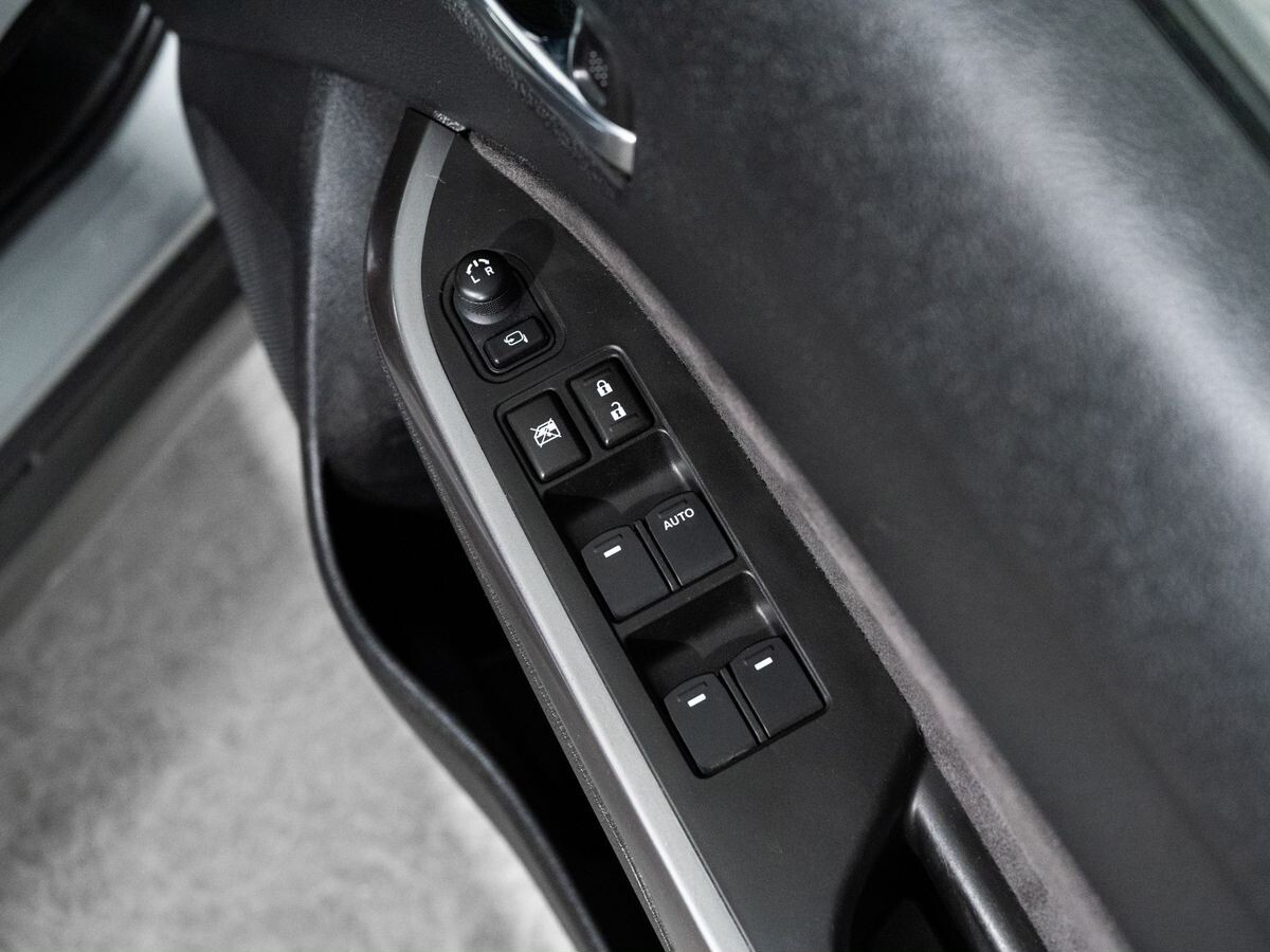 Suzuki Escudo 2019 - фото автомобиля
