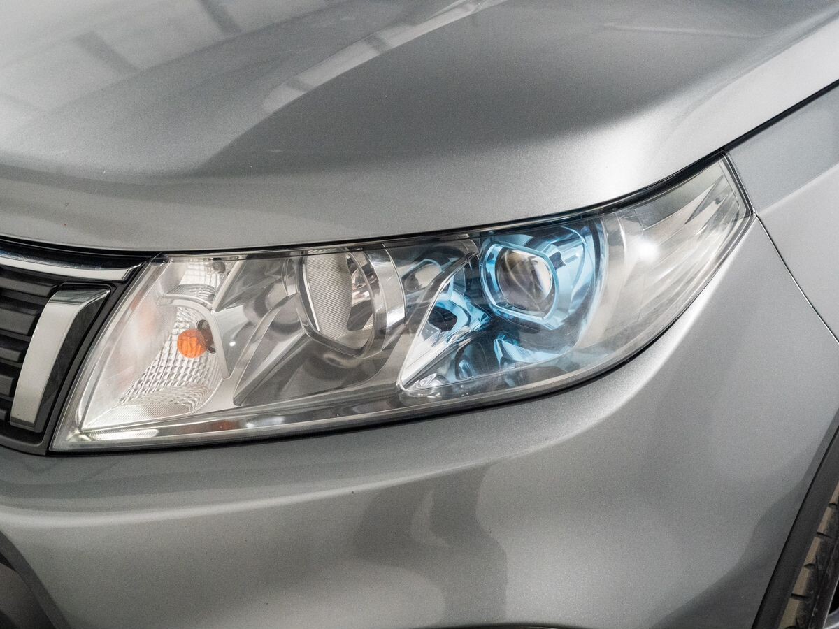 Suzuki Escudo 2019 - фото автомобиля