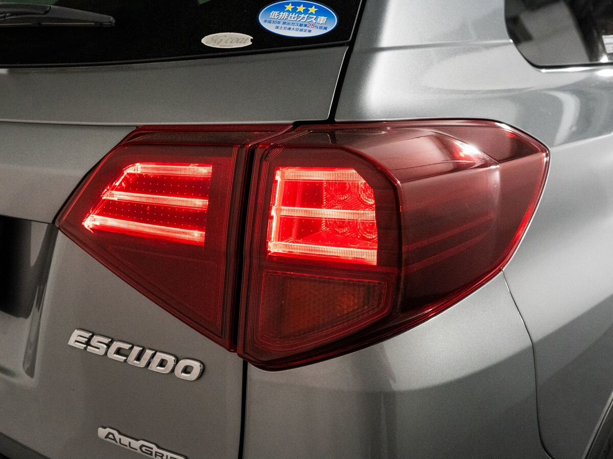 Suzuki Escudo 2019 - фото автомобиля