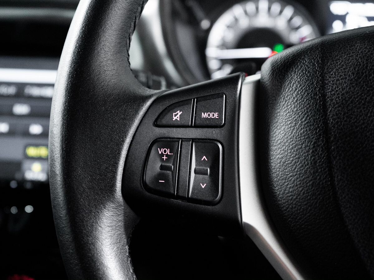 Suzuki Escudo 2019 - фото автомобиля
