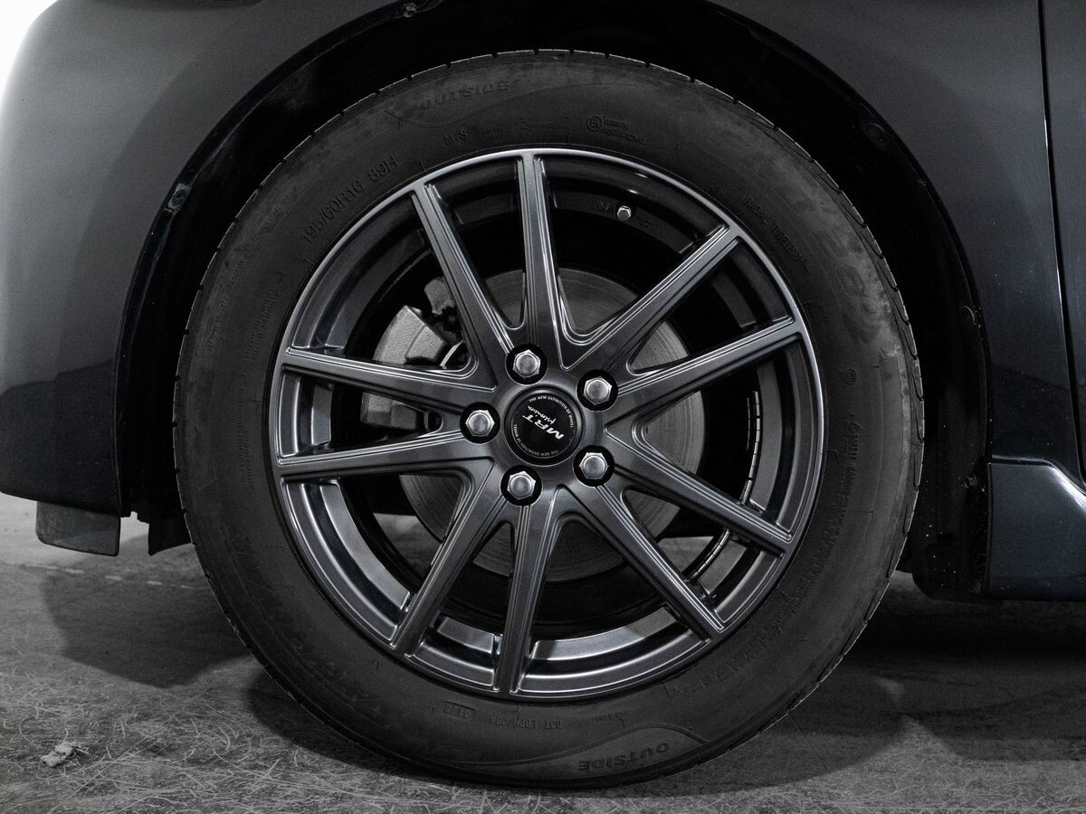 Subaru Trezia 2011 - фото автомобиля
