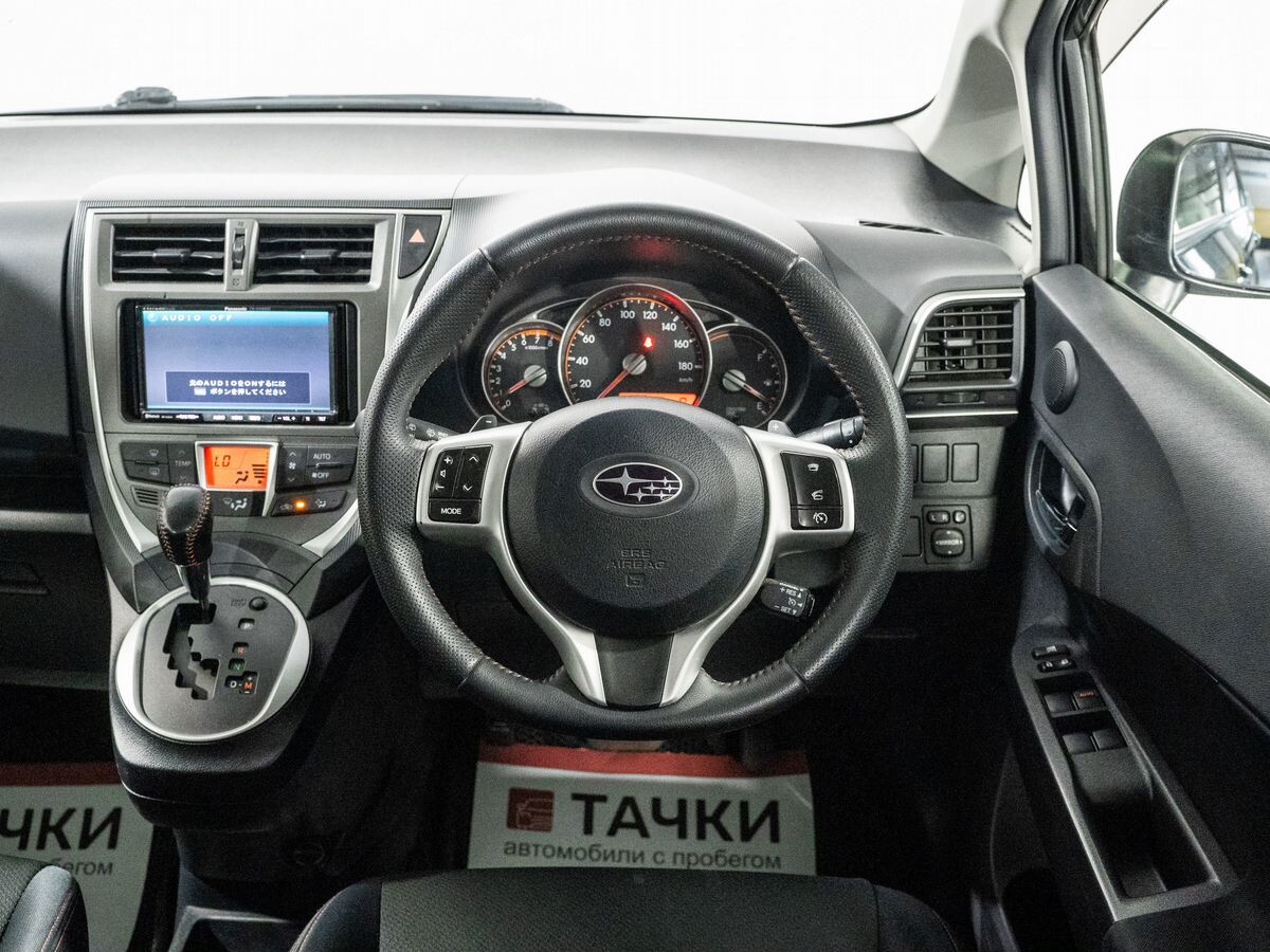 Subaru Trezia 2011 - фото автомобиля