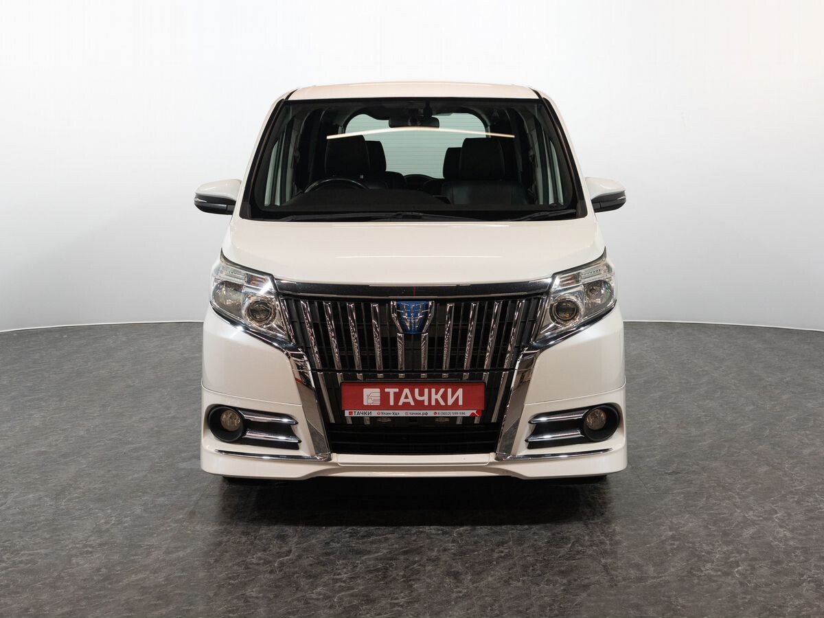 Toyota Esquire 2014 - фото автомобиля