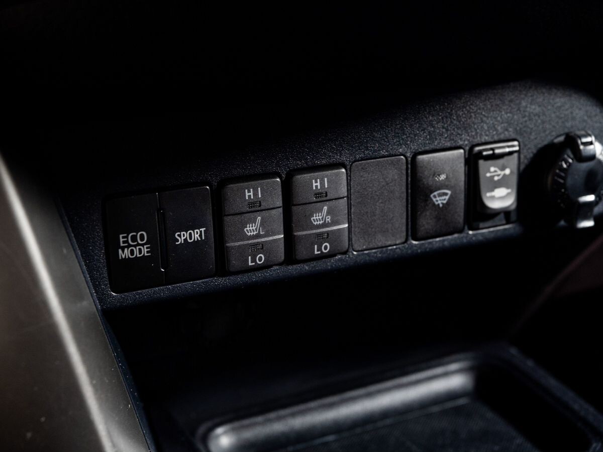 Toyota RAV4 2013 - фото автомобиля