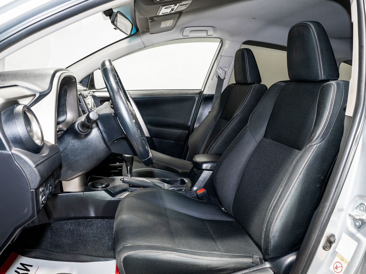 Toyota RAV4 2013 - фото автомобиля