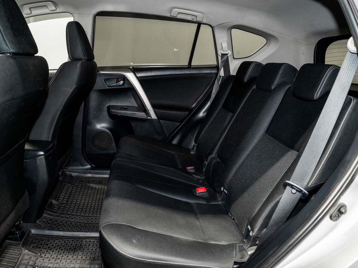 Toyota RAV4 2013 - фото автомобиля