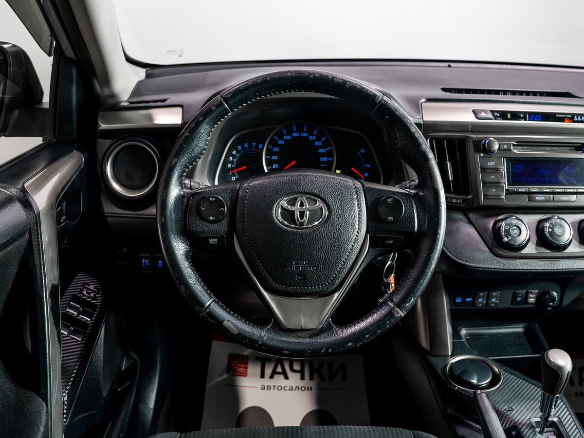 Toyota RAV4 2013 - фото автомобиля