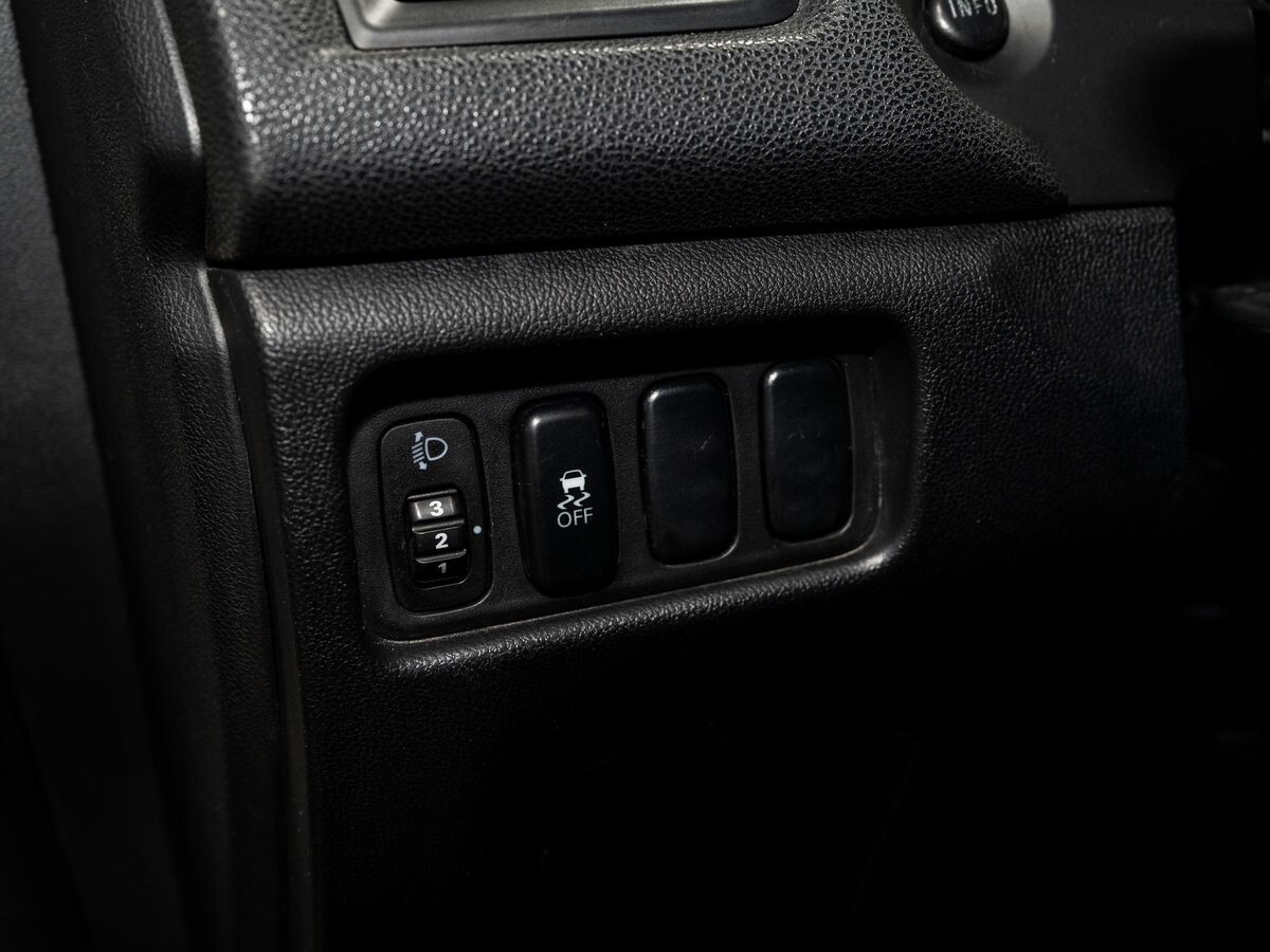 Mitsubishi ASX 2010 - фото автомобиля