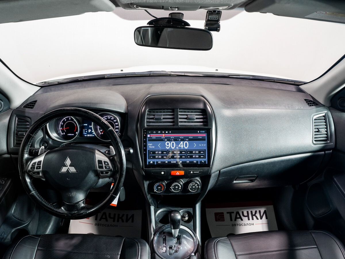Mitsubishi ASX 2010 - фото автомобиля