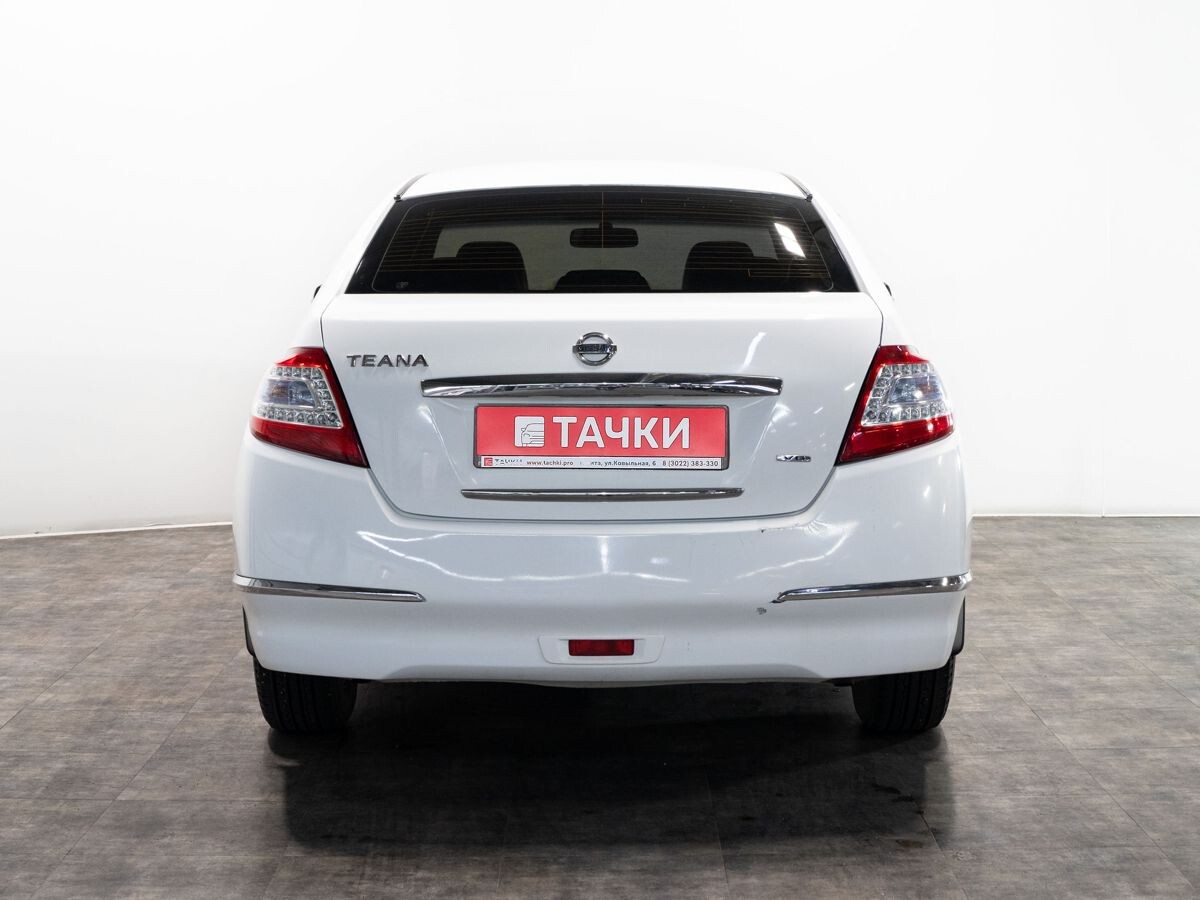 Nissan Teana 2012 - фото автомобиля