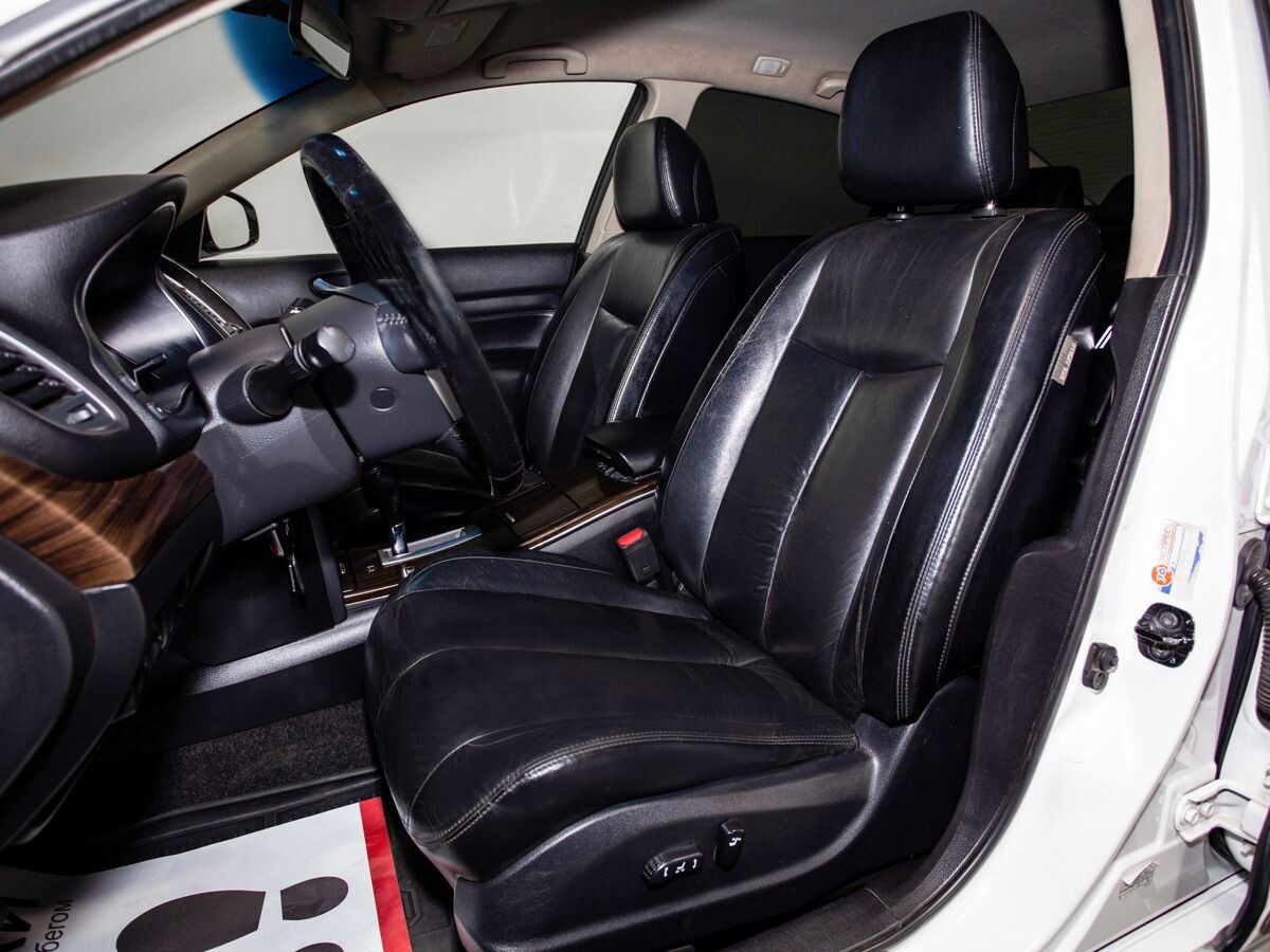 Nissan Teana 2012 - фото автомобиля
