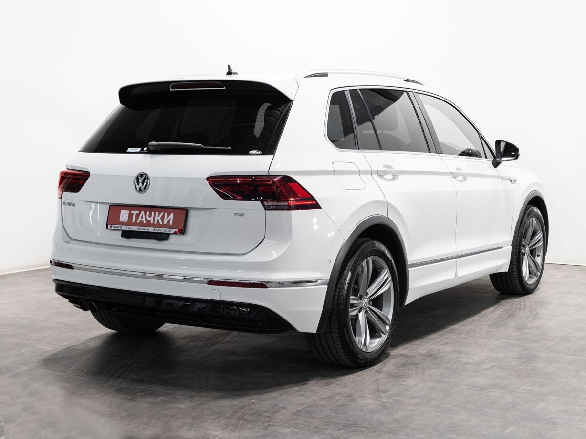 Volkswagen Tiguan 2019 - фото автомобиля