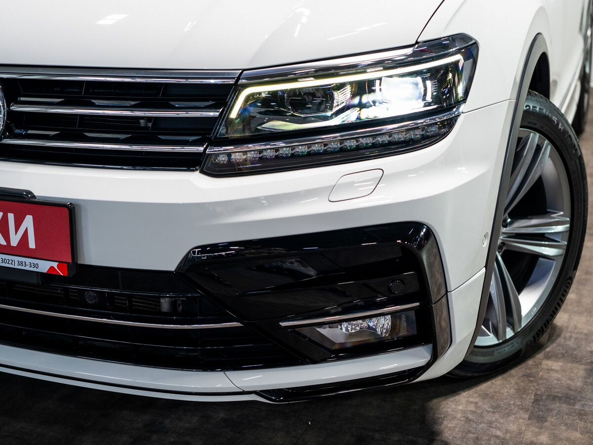 Volkswagen Tiguan 2019 - фото автомобиля