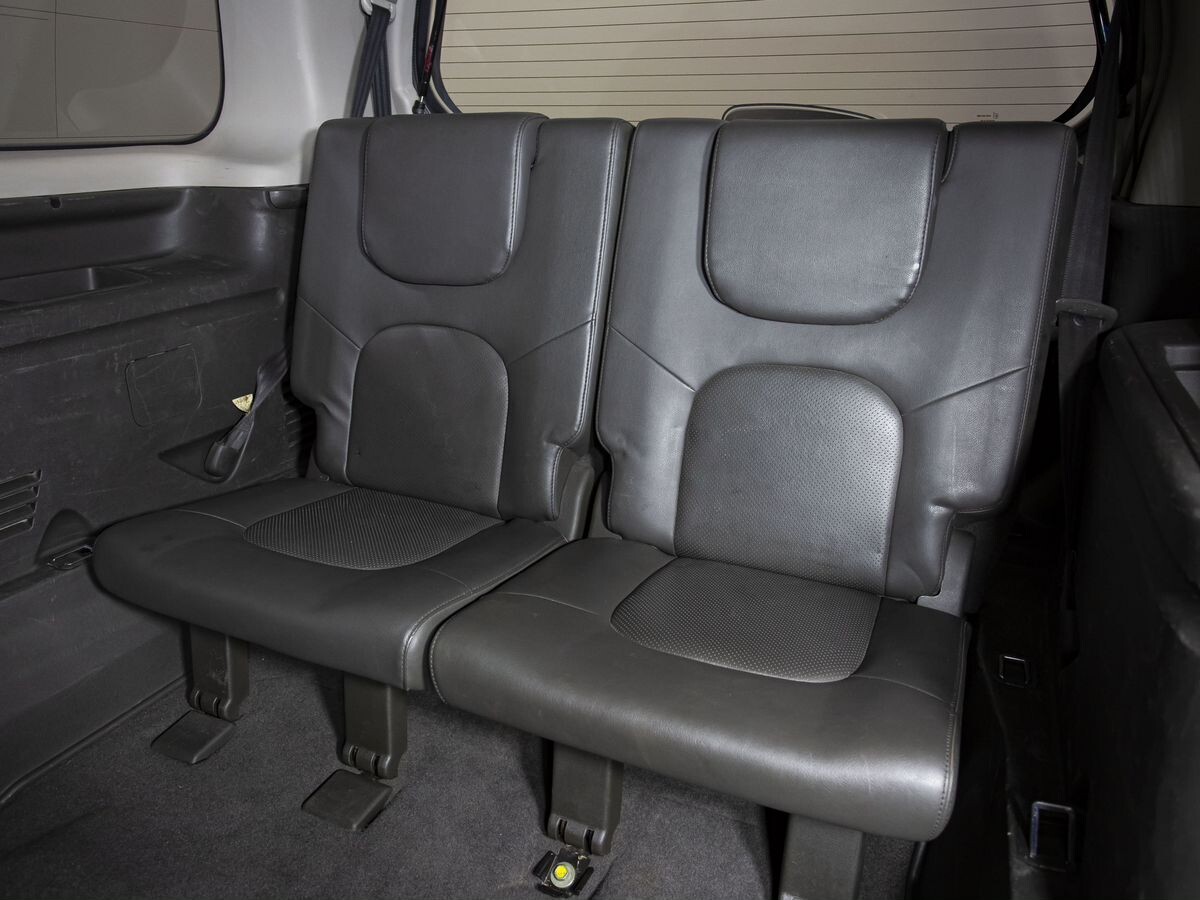 Nissan Pathfinder 2006 - фото автомобиля