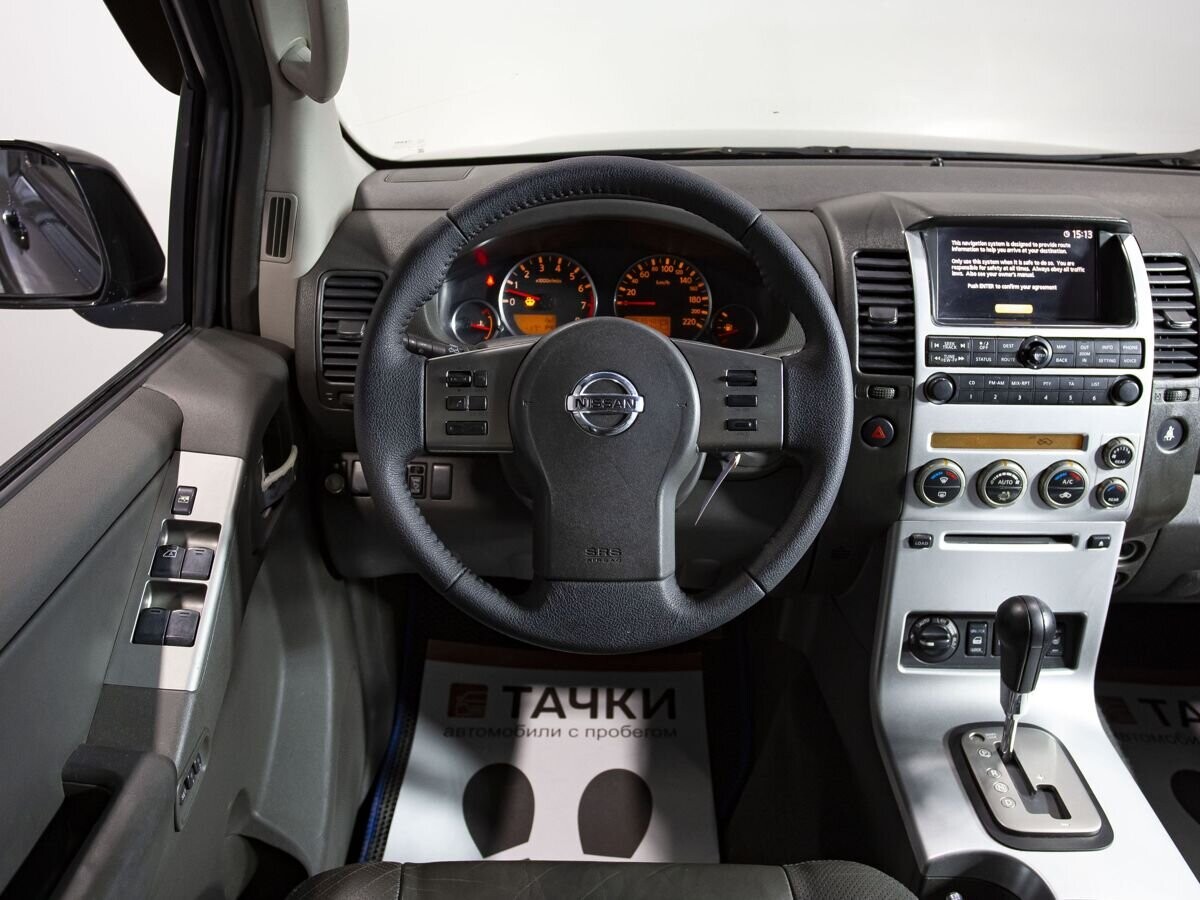 Nissan Pathfinder 2006 - фото автомобиля