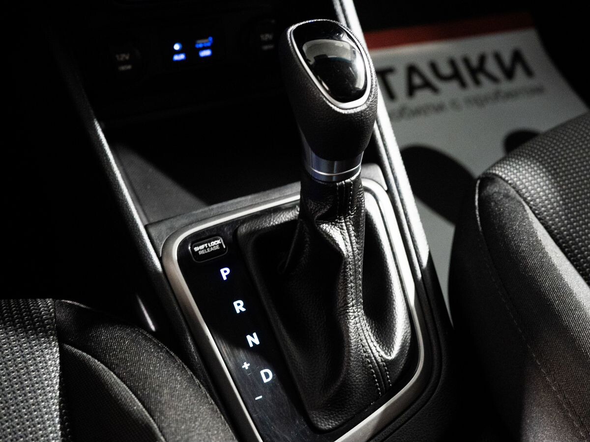 Hyundai Solaris 2017 - фото автомобиля