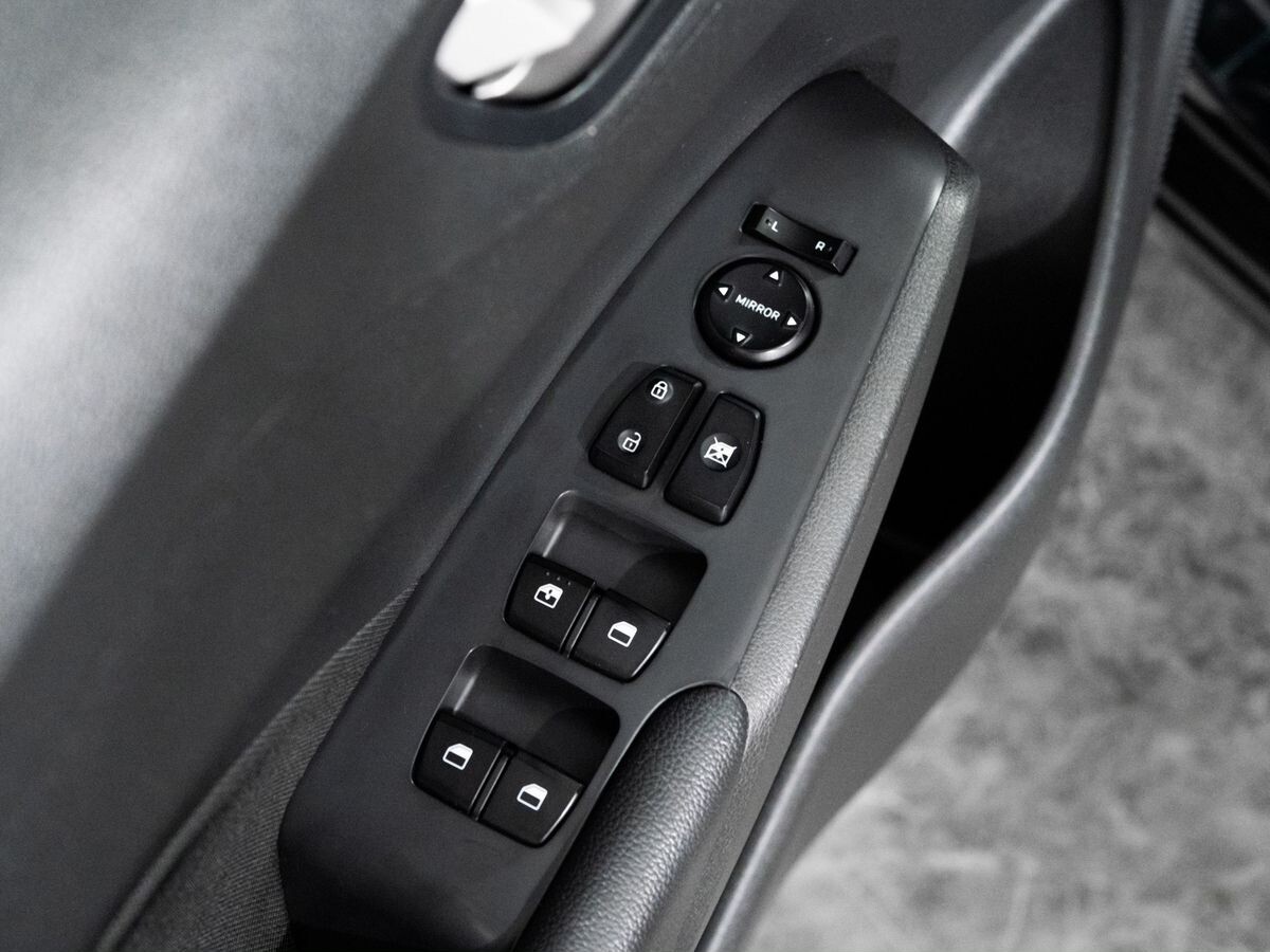 Hyundai Solaris 2017 - фото автомобиля