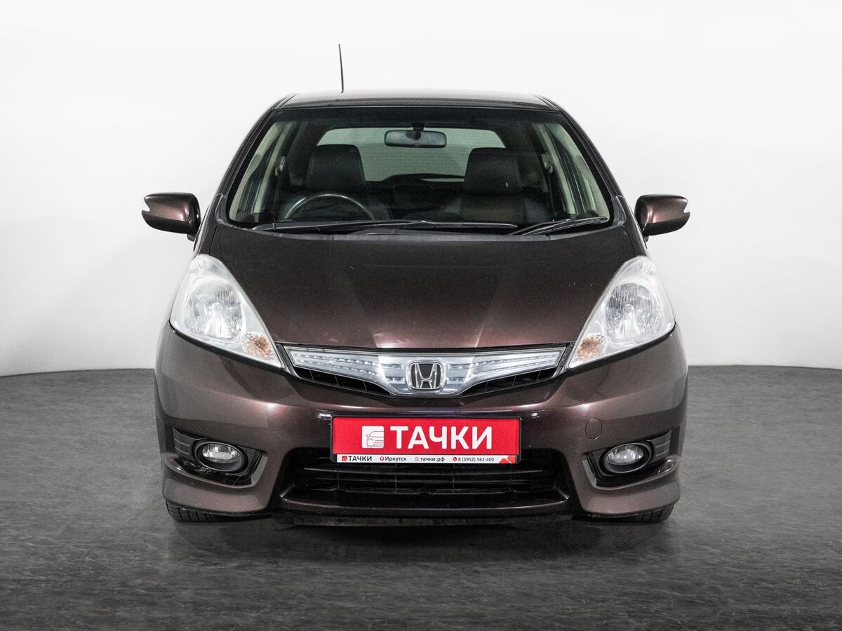 Honda Fit Shuttle 2012 - фото автомобиля
