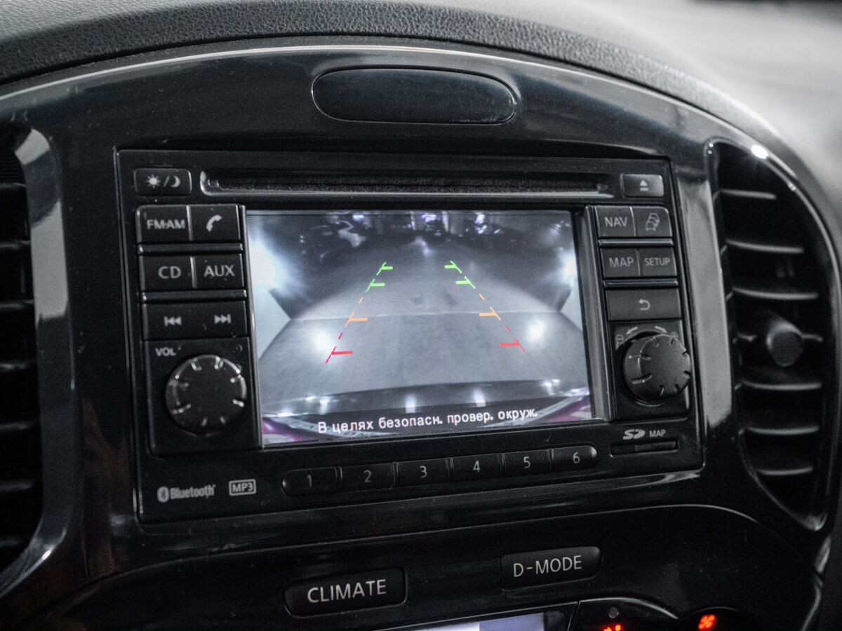 Nissan Juke 2012 - фото автомобиля