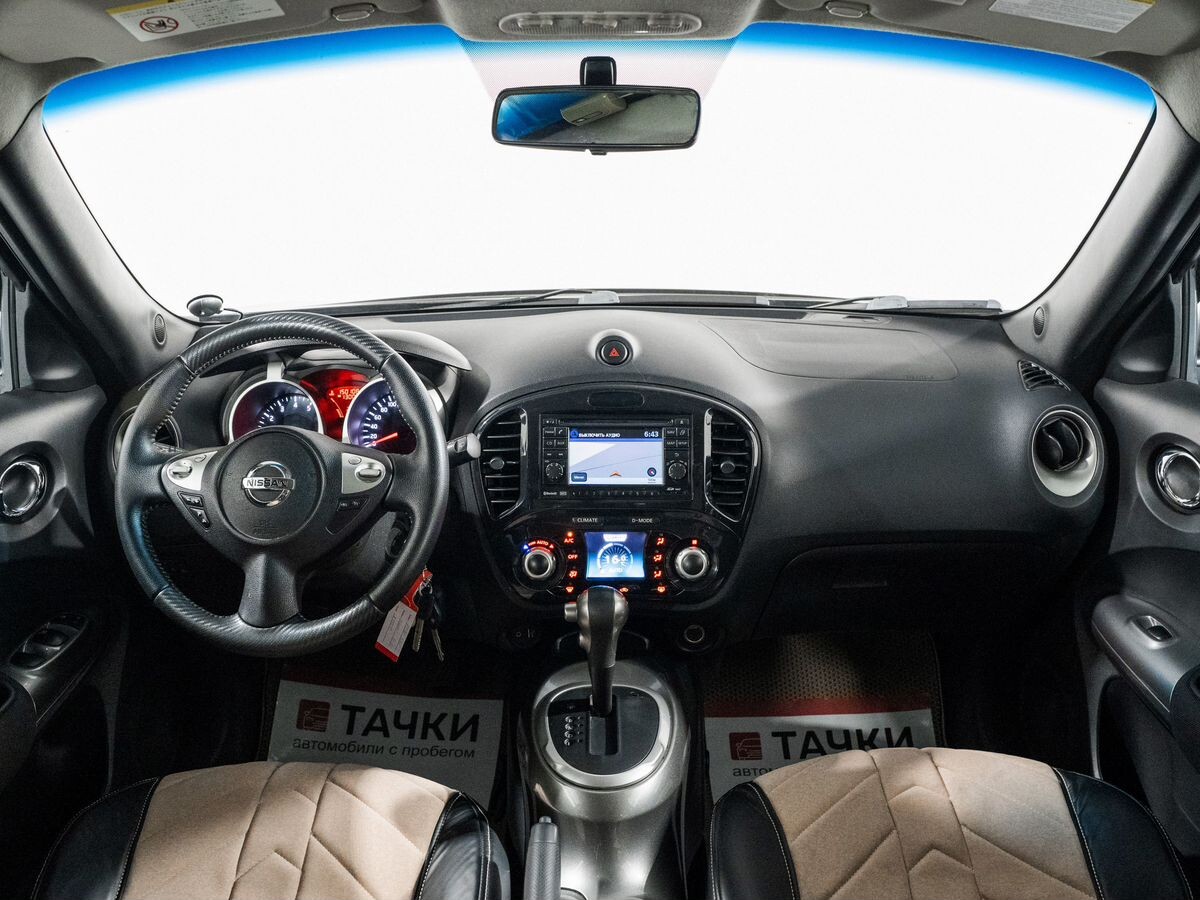 Nissan Juke 2012 - фото автомобиля