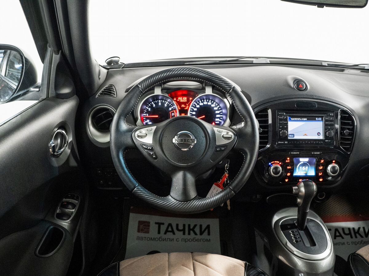 Nissan Juke 2012 - фото автомобиля