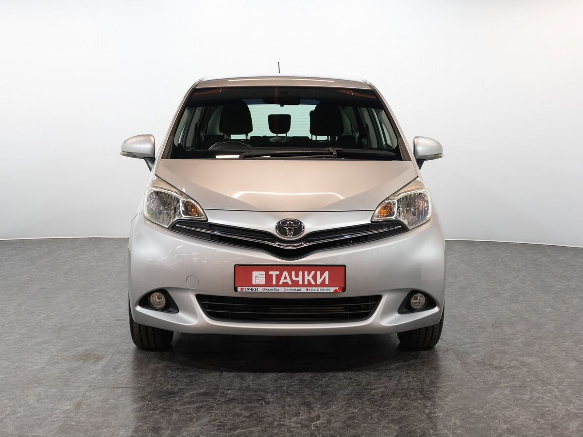 Toyota Ractis 2012 - фото автомобиля
