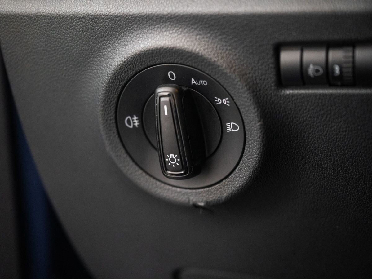 Volkswagen Polo 2022 - фото автомобиля
