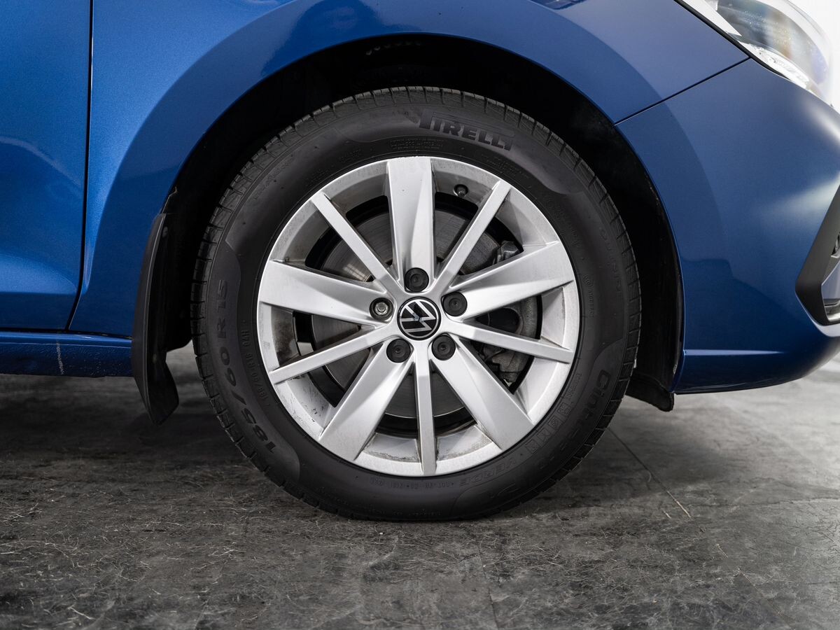 Volkswagen Polo 2022 - фото автомобиля