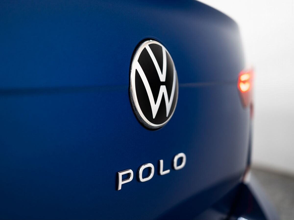 Volkswagen Polo 2022 - фото автомобиля