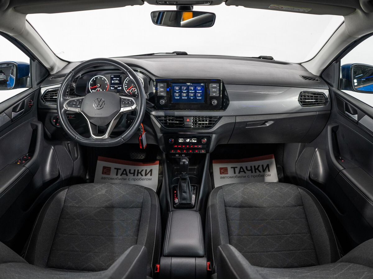 Volkswagen Polo 2022 - фото автомобиля
