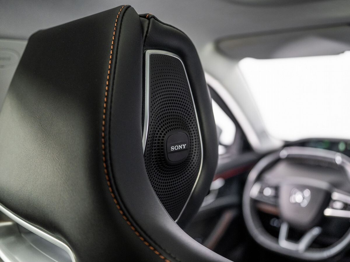Changan UNI-K 2023 - фото автомобиля