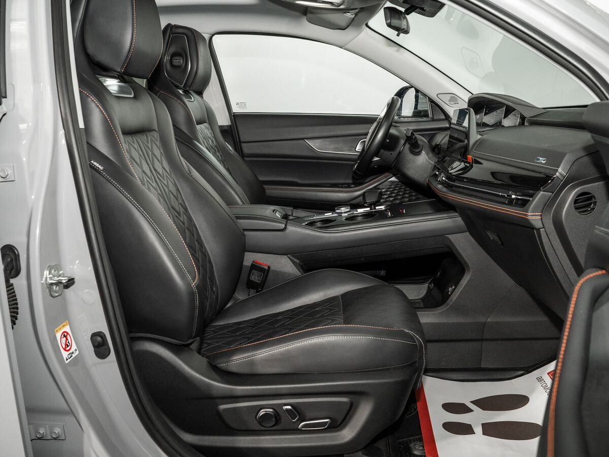 Changan UNI-K 2023 - фото автомобиля