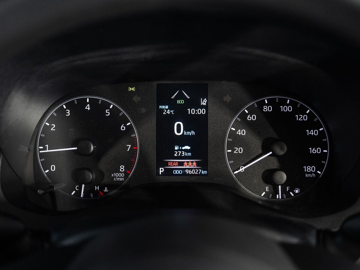 Toyota Yaris 2020 - фото автомобиля