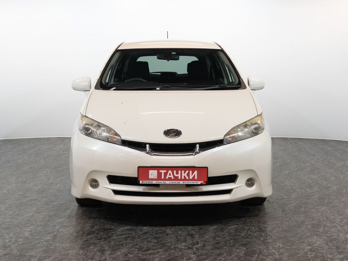 Toyota Wish 2009 - фото автомобиля
