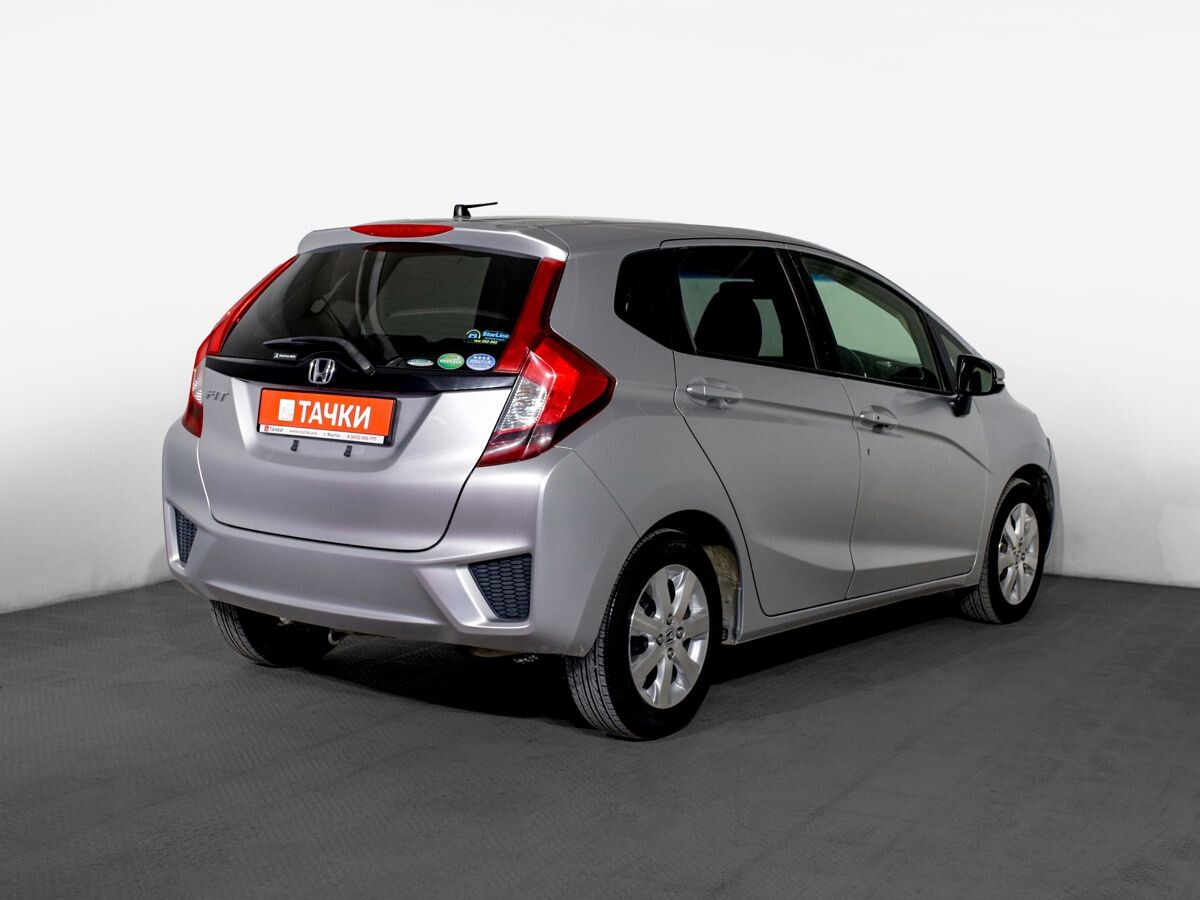 Honda Fit 2016 - фото автомобиля