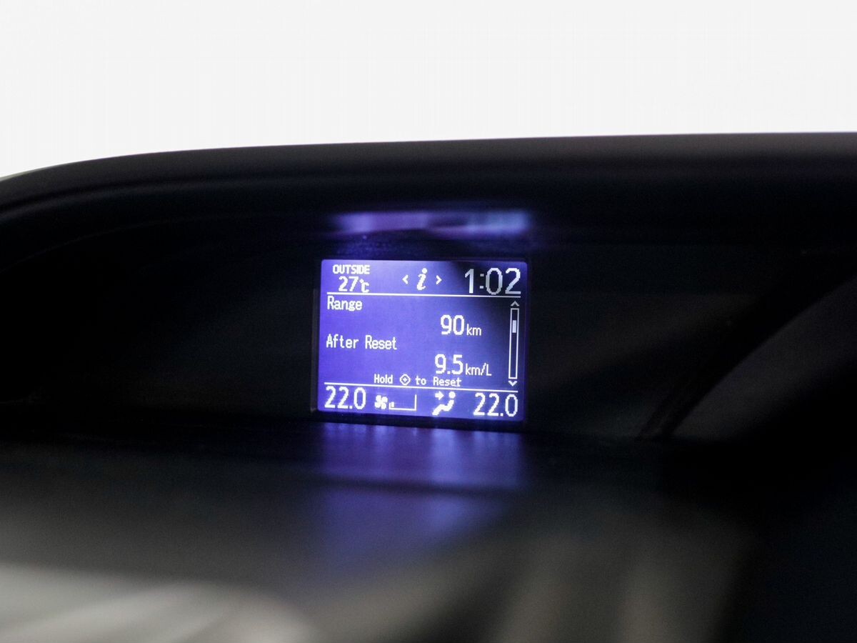 Toyota Noah 2019 - фото автомобиля