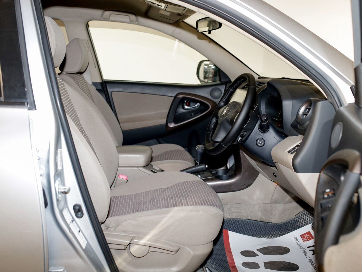 Toyota Vanguard 2007 - фото автомобиля