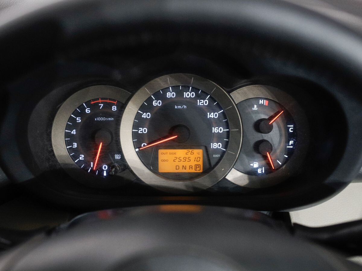 Toyota Vanguard 2007 - фото автомобиля