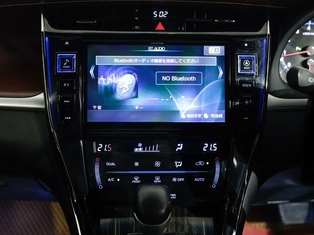 Toyota Harrier 2017 - фото автомобиля