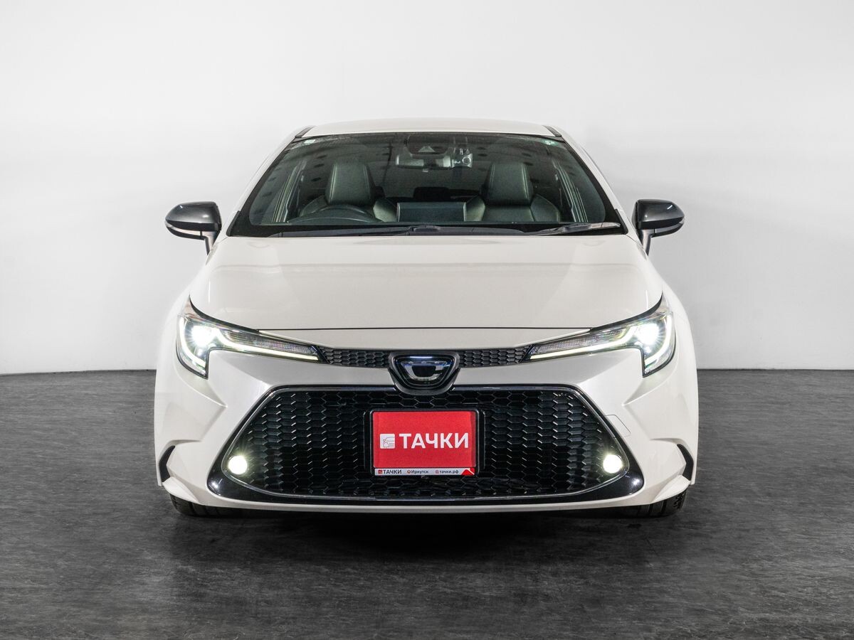 Toyota Corolla 2020 - фото автомобиля