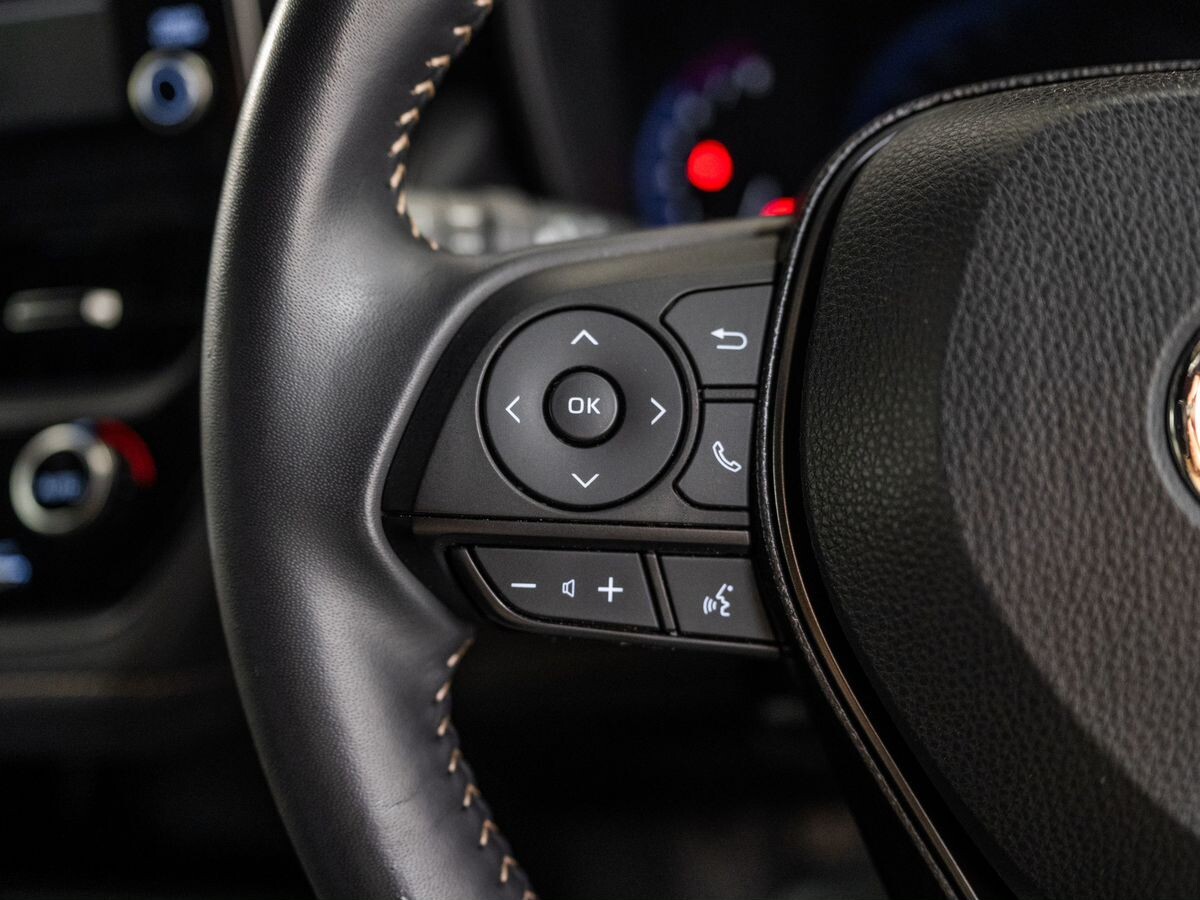 Toyota Corolla 2020 - фото автомобиля