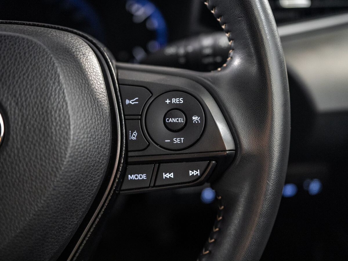 Toyota Corolla 2020 - фото автомобиля
