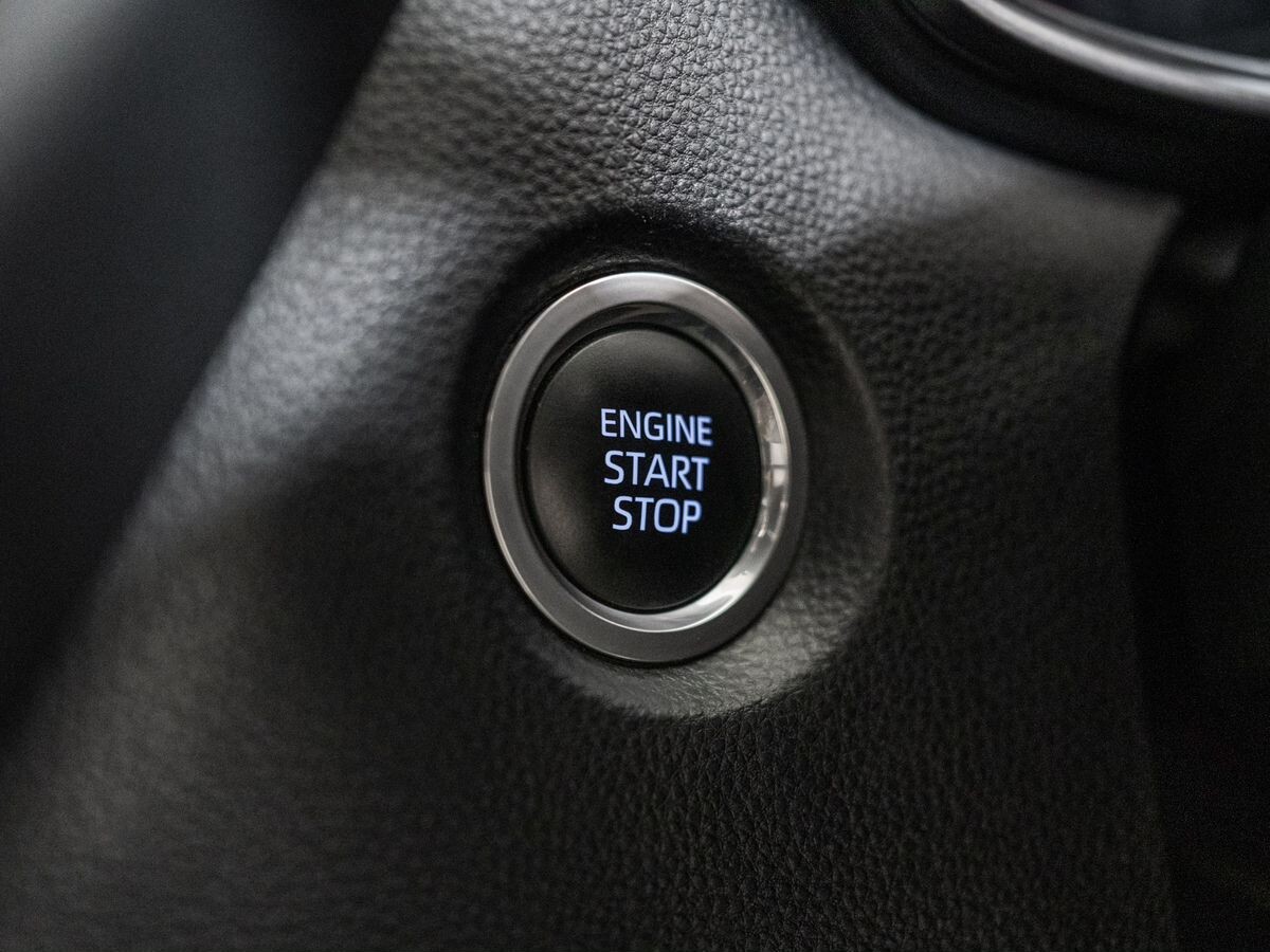 Toyota Corolla 2020 - фото автомобиля