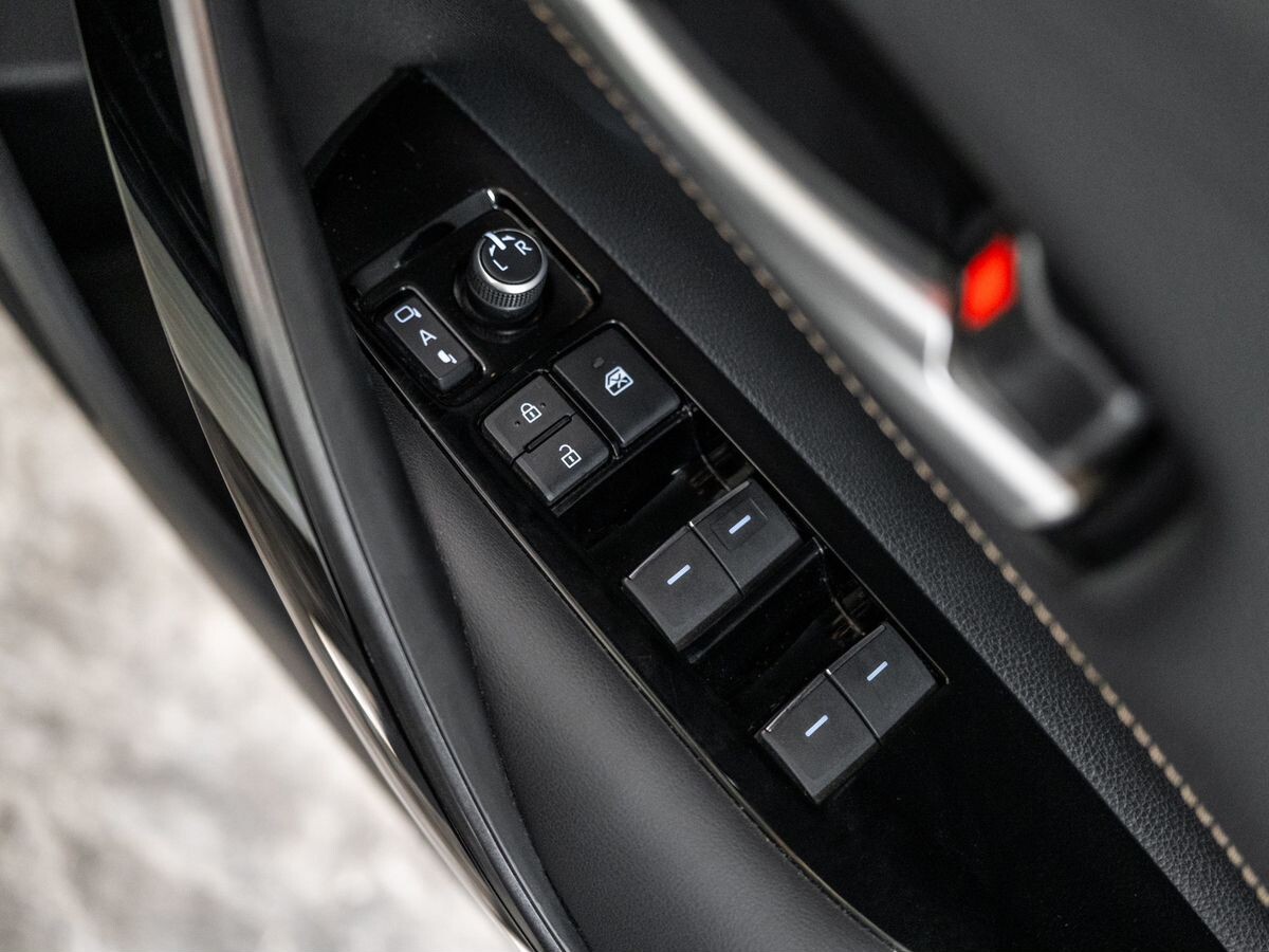 Toyota Corolla 2020 - фото автомобиля
