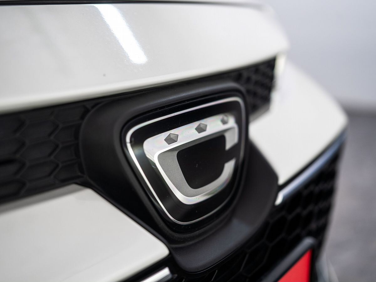 Toyota Corolla 2020 - фото автомобиля