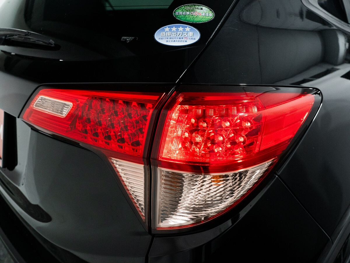 Honda Vezel 2017 - фото автомобиля